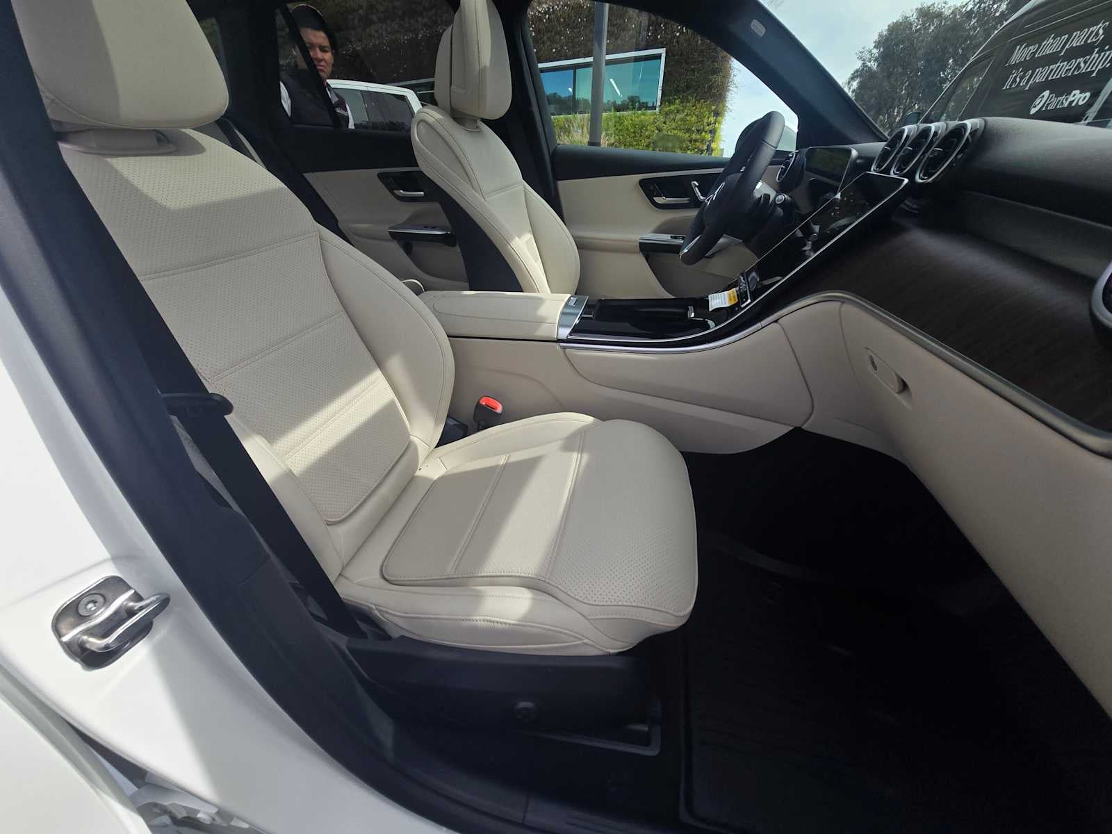 2026 Mercedes-Benz GLC 300 GLC 300