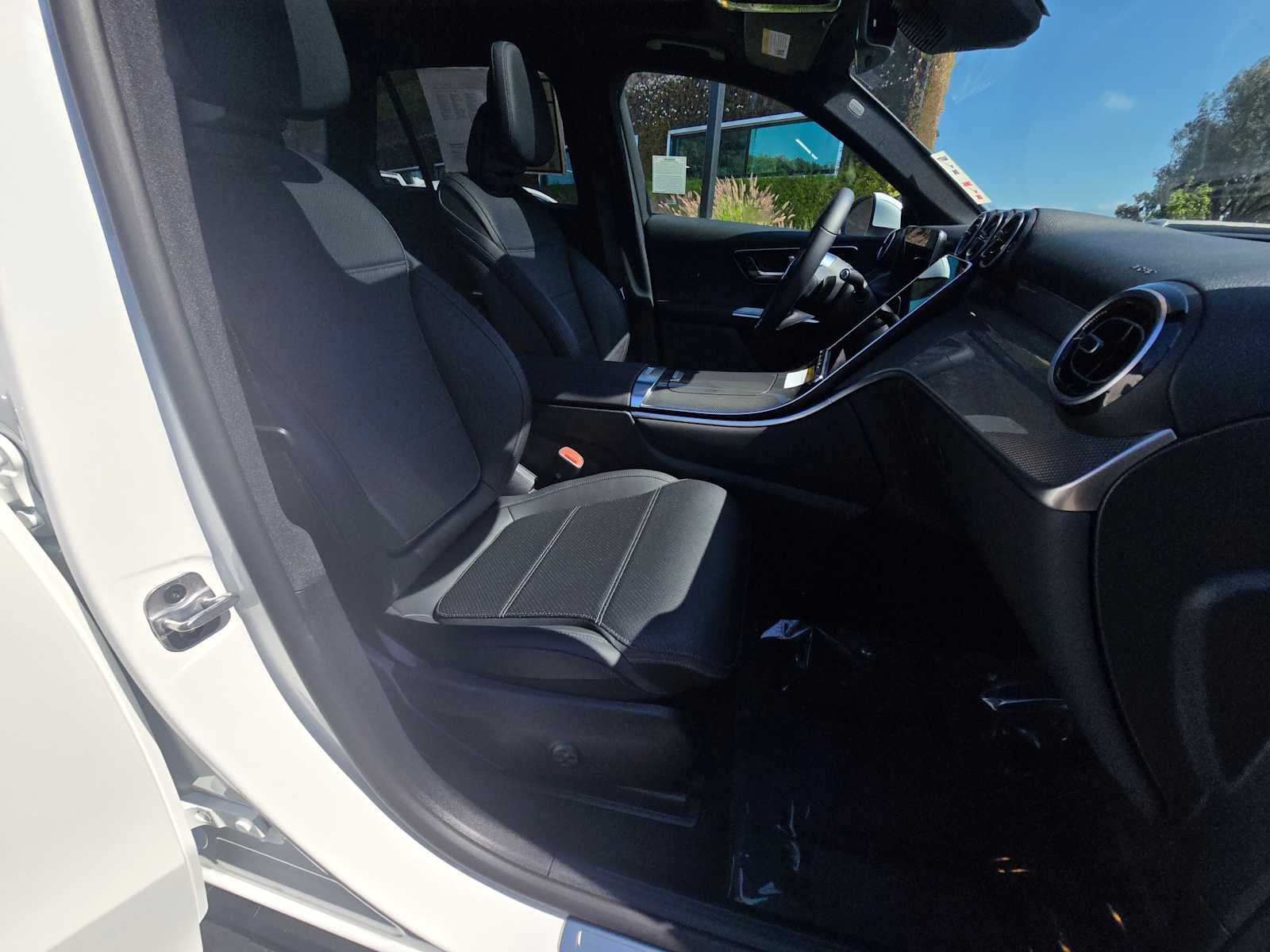 2026 Mercedes-Benz GLC 300 SUV