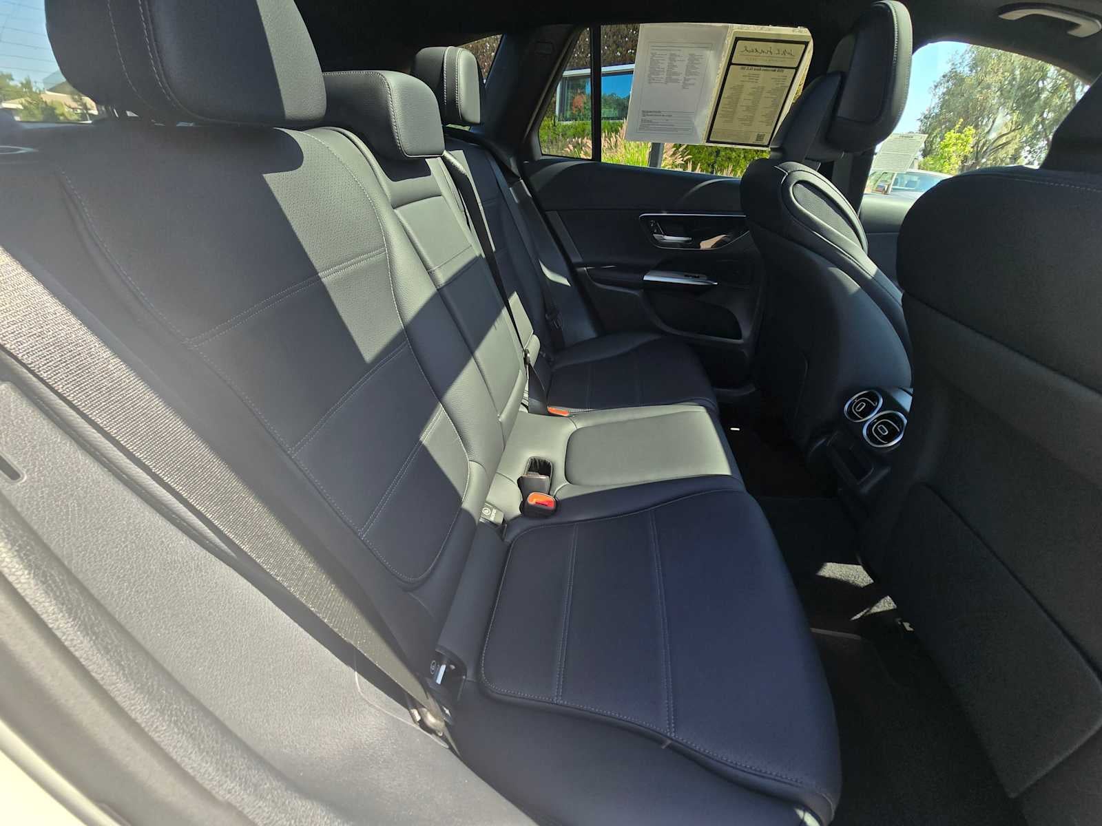 2026 Mercedes-Benz GLC 300 SUV