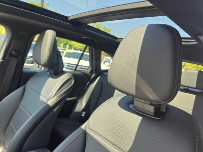 2026 Mercedes-Benz GLC 300 SUV