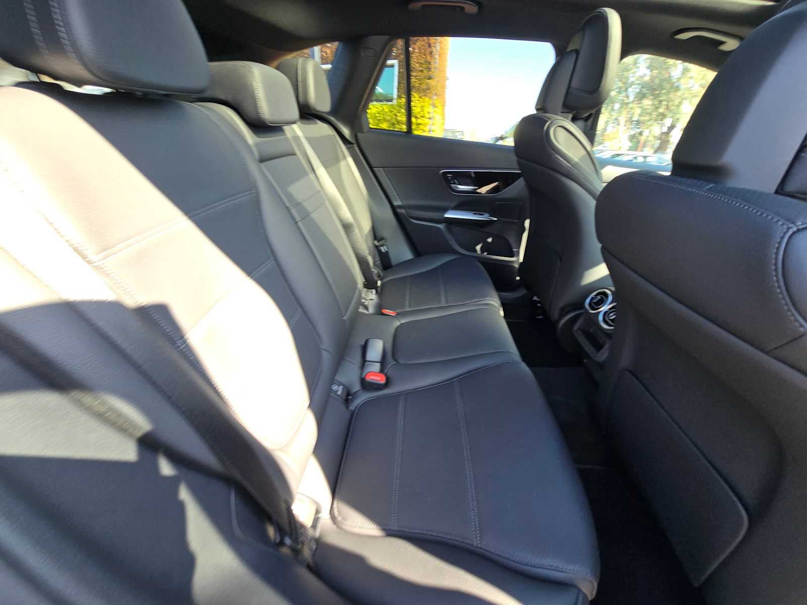 2026 Mercedes-Benz GLC 300 SUV