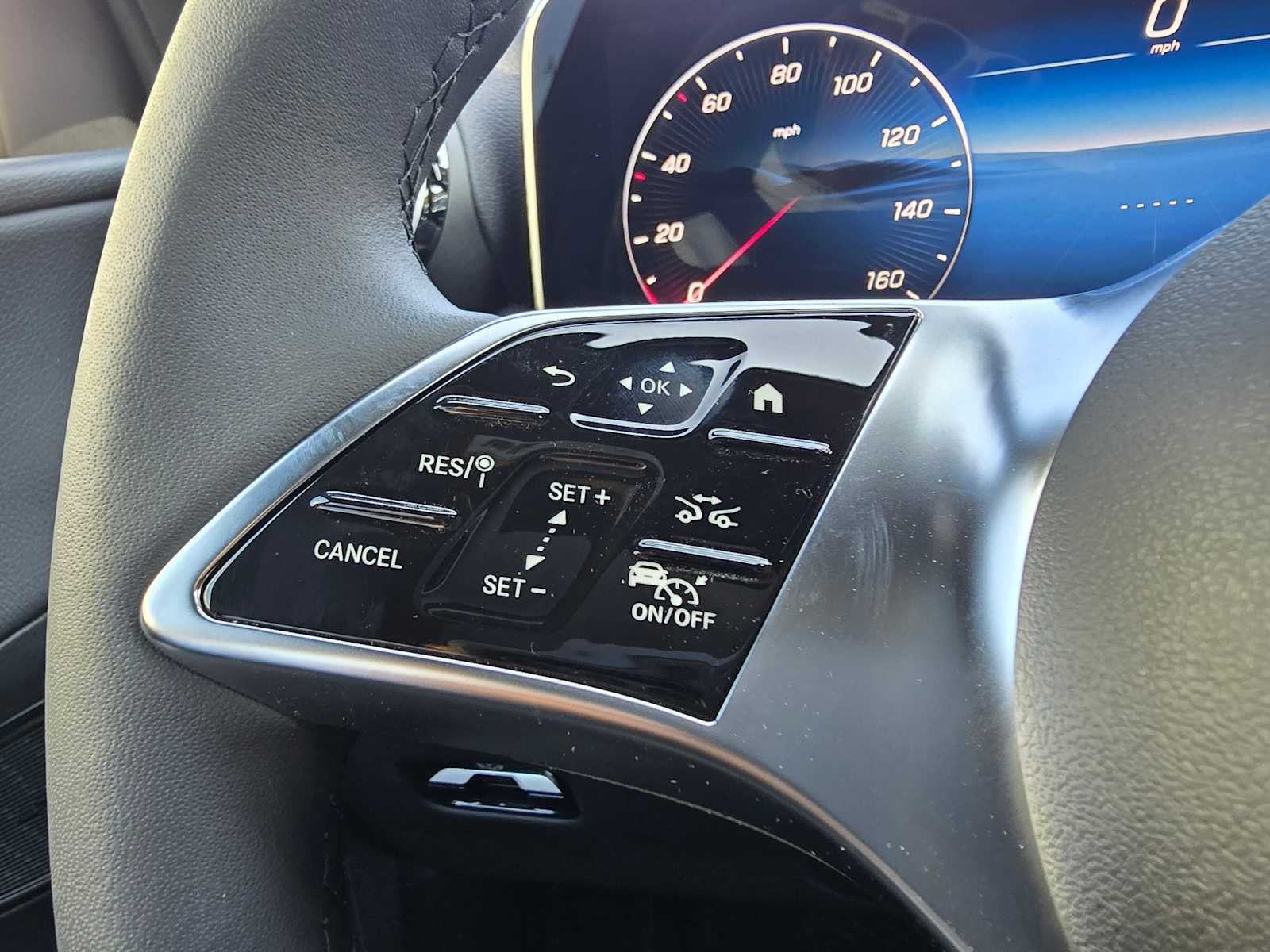 2026 Mercedes-Benz GLC 300 SUV