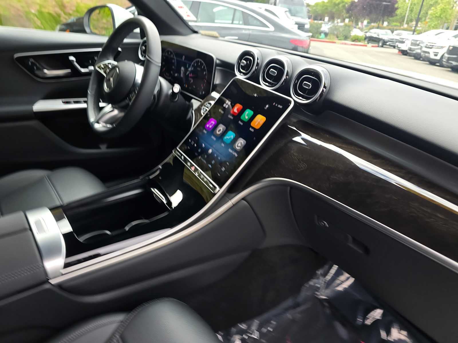 2026 Mercedes-Benz GLC 300 SUV