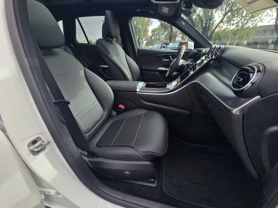 2026 Mercedes-Benz GLC 300 SUV