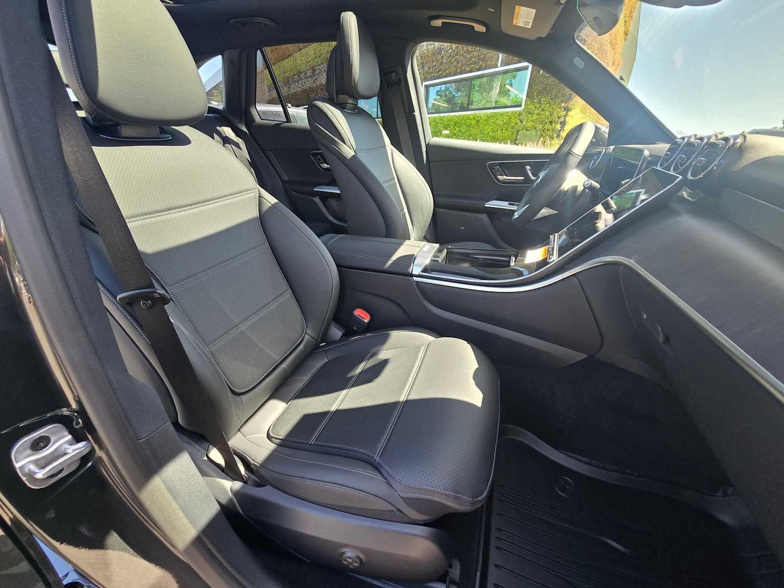 2026 Mercedes-Benz GLC 300 SUV