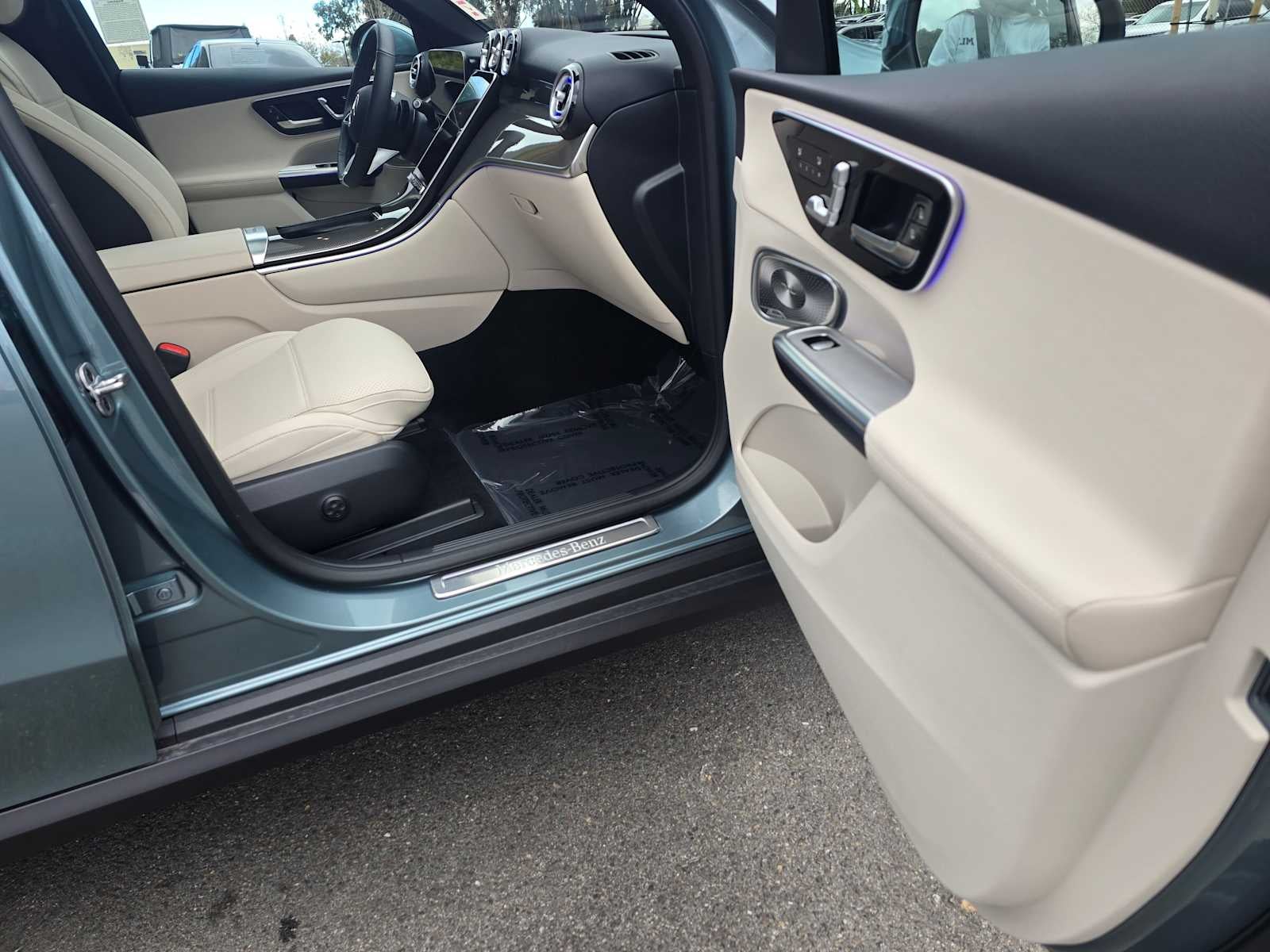 2026 Mercedes-Benz GLC 300 4MATIC® SUV