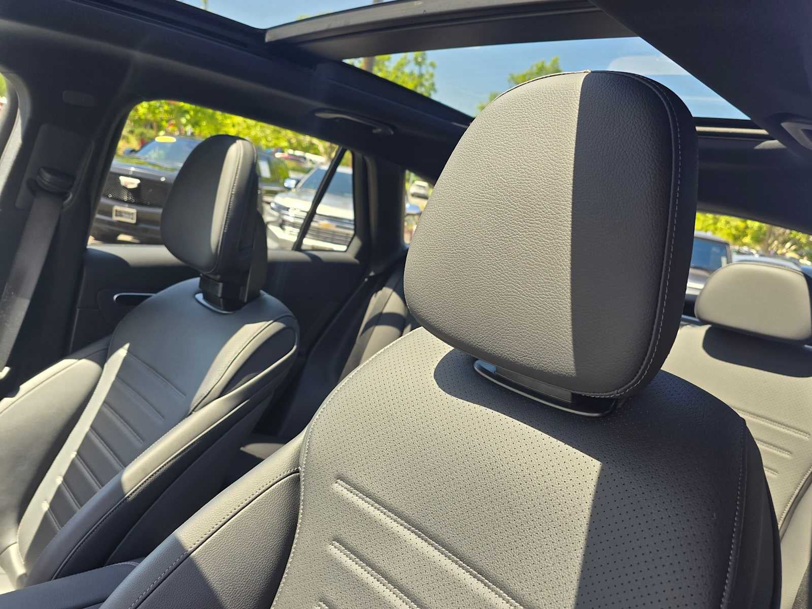 2026 Mercedes-Benz GLC 300 4MATIC® SUV