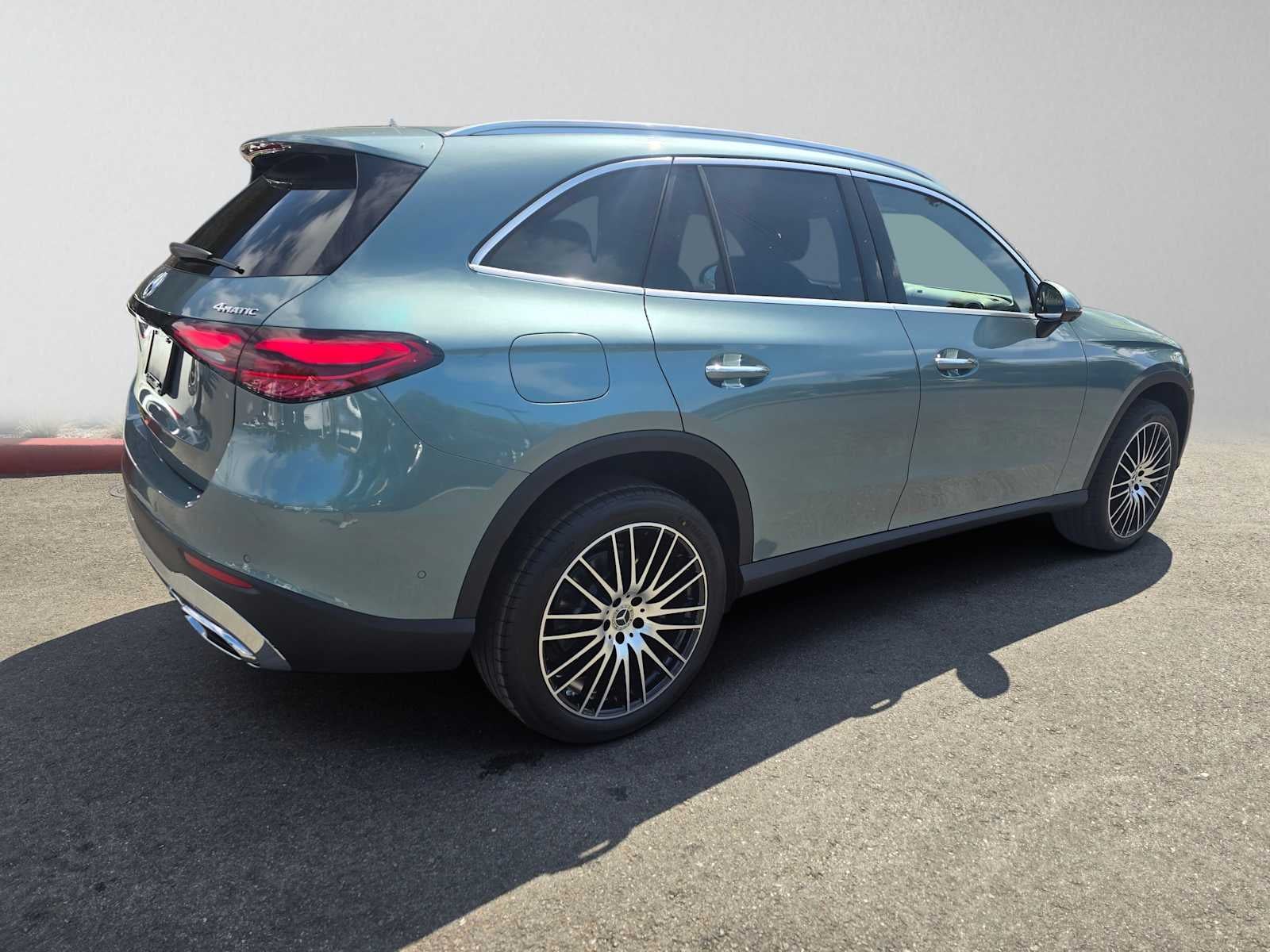 2026 Mercedes-Benz GLC 300 4MATIC® SUV