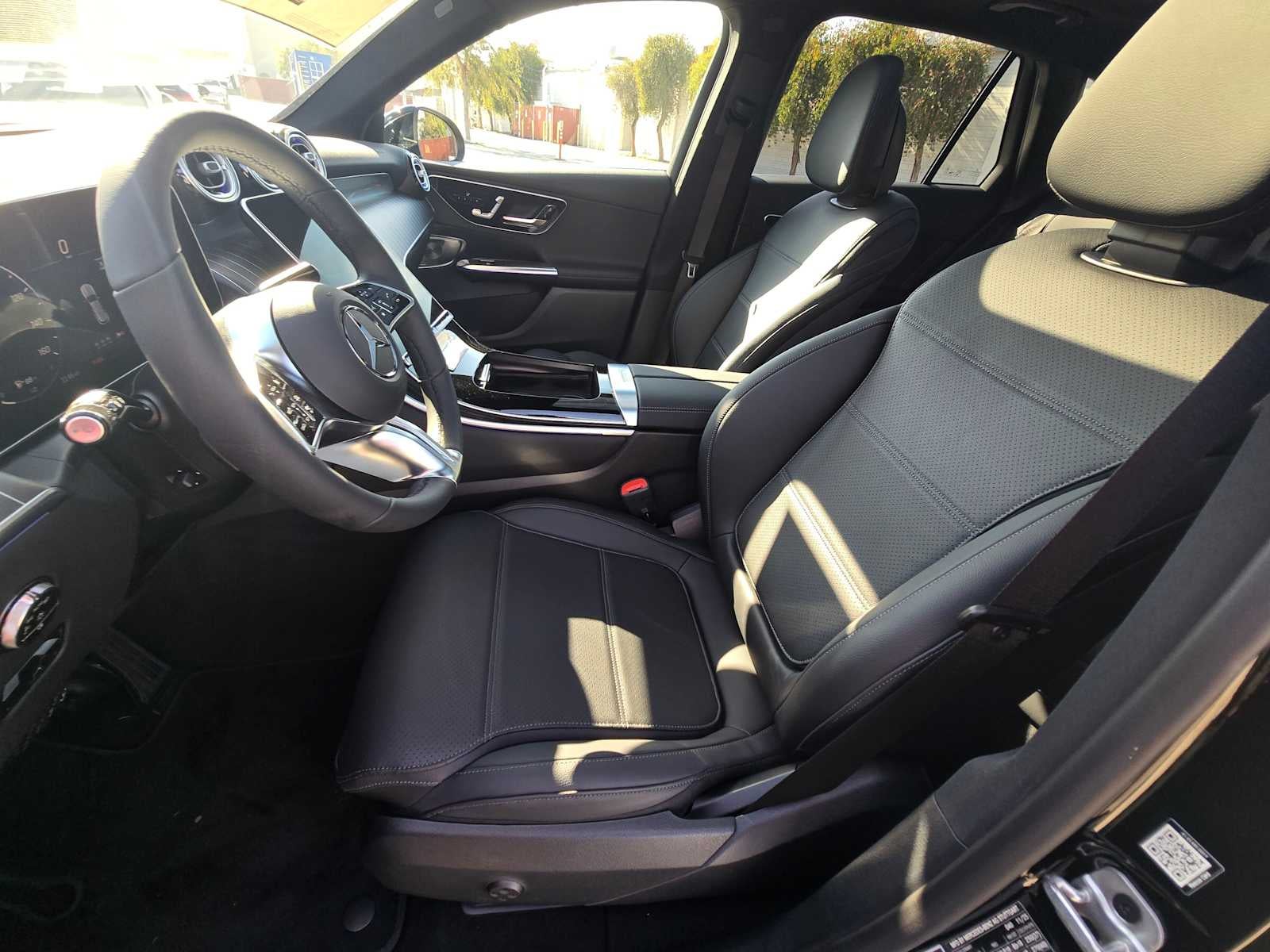 2026 Mercedes-Benz GLC 300 GLC 300