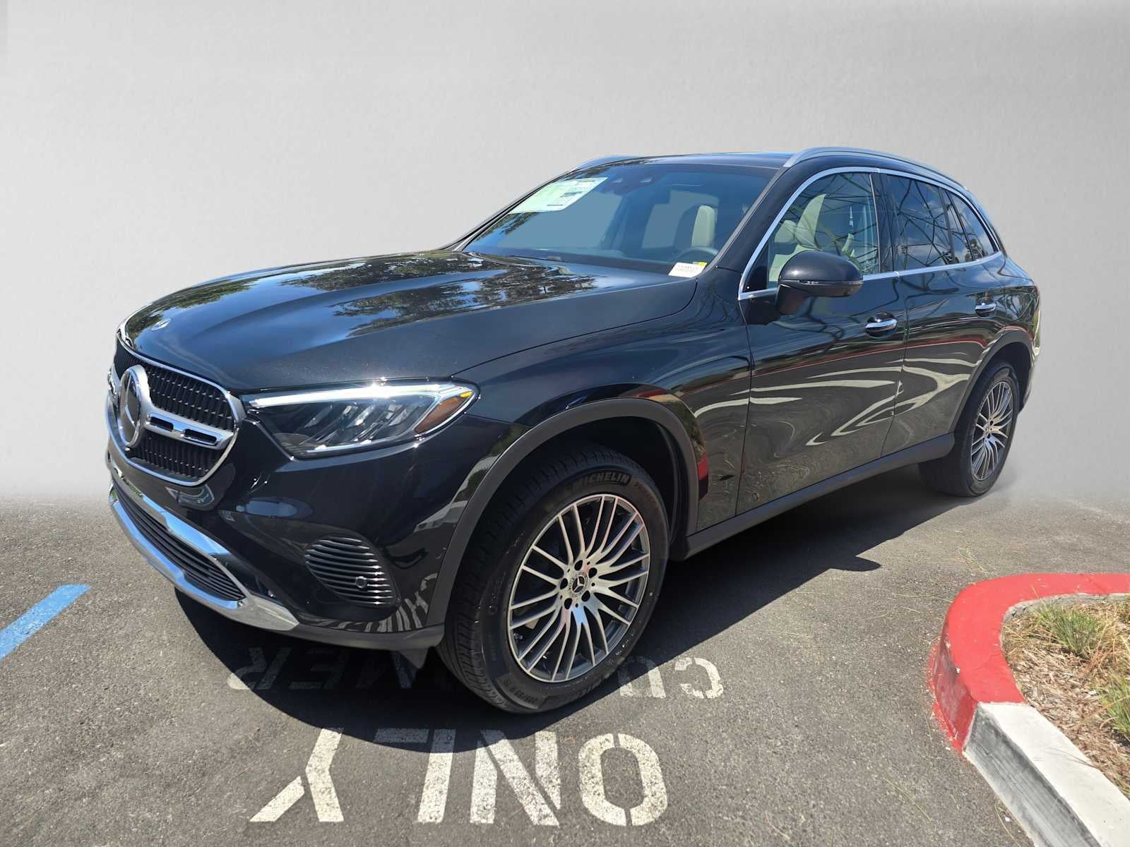 2026 Mercedes-Benz GLC 300 4MATIC® SUV