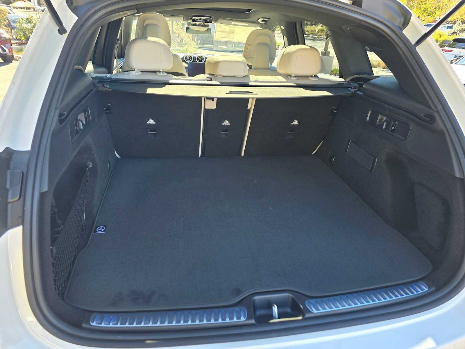 2026 Mercedes-Benz GLC 300 GLC 300