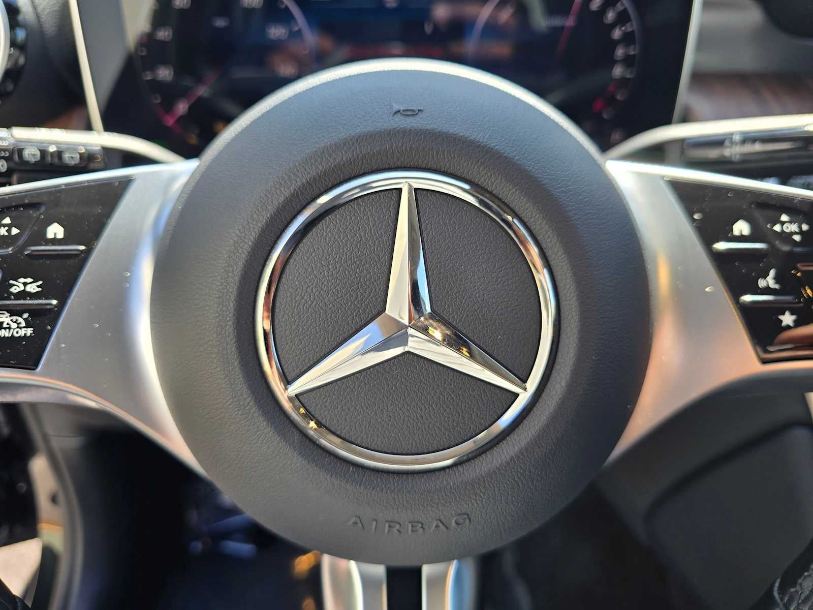 2025 Mercedes-Benz GLC 350e 4MATIC® SUV