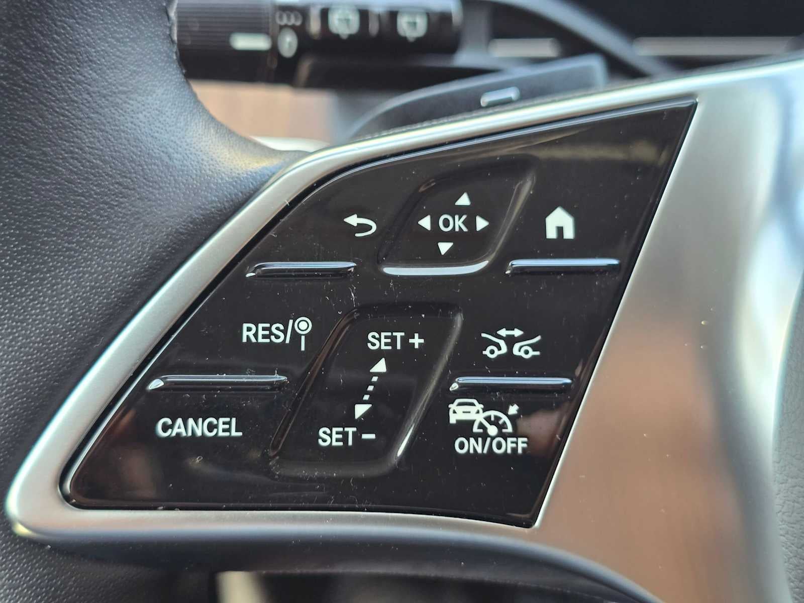 2025 Mercedes-Benz GLC 350e 4MATIC® SUV
