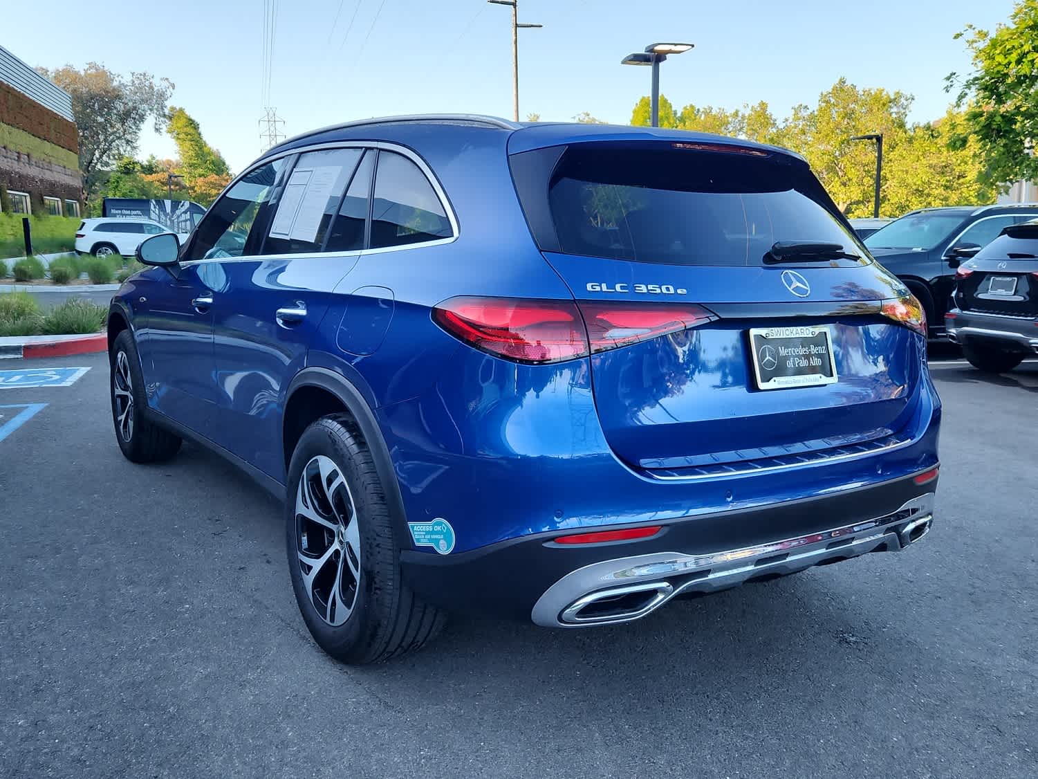2025 Mercedes-Benz GLC 350e 4MATIC® SUV
