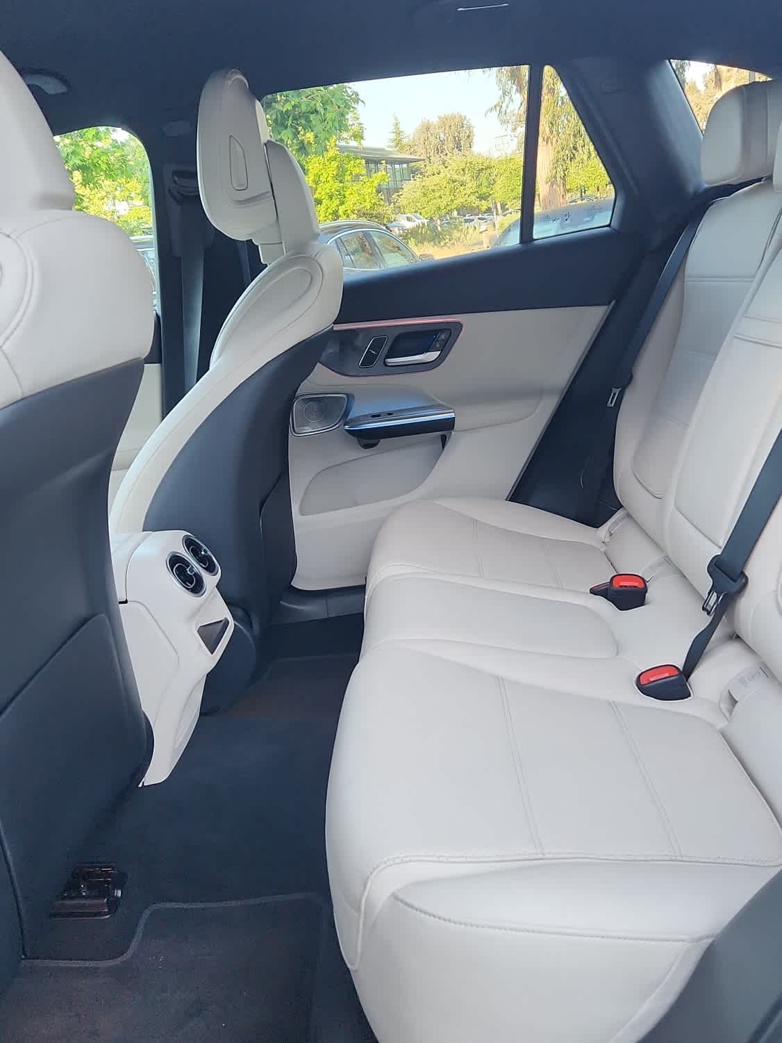 2025 Mercedes-Benz GLC 350e 4MATIC® SUV