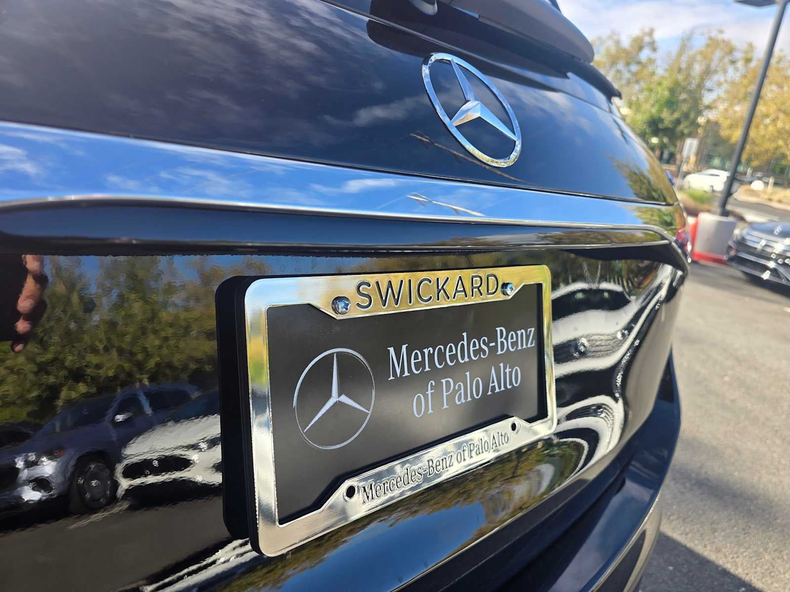 2027 Mercedes-Benz GLC 350e 4MATIC® SUV