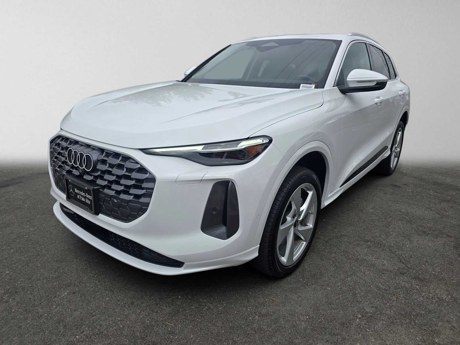 2025 Audi New Q5 Premium Plus