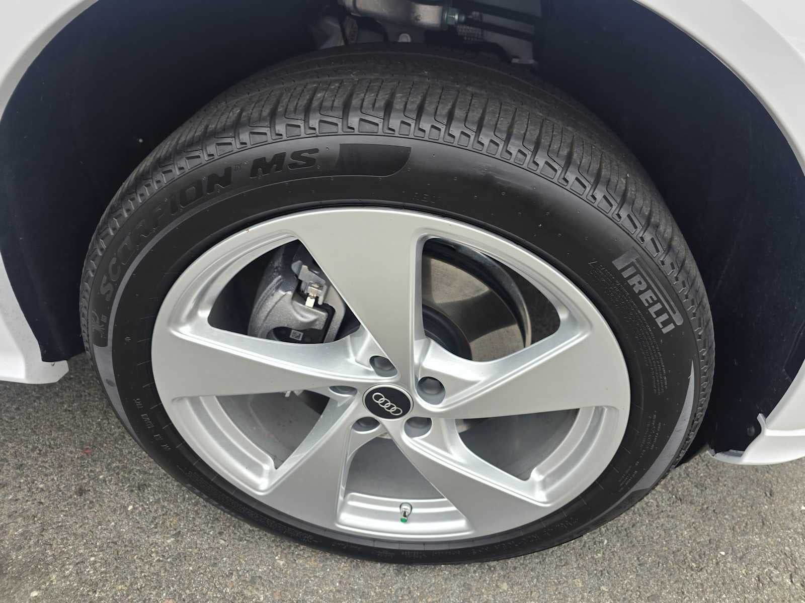 2025 Audi New Q5 Premium Plus