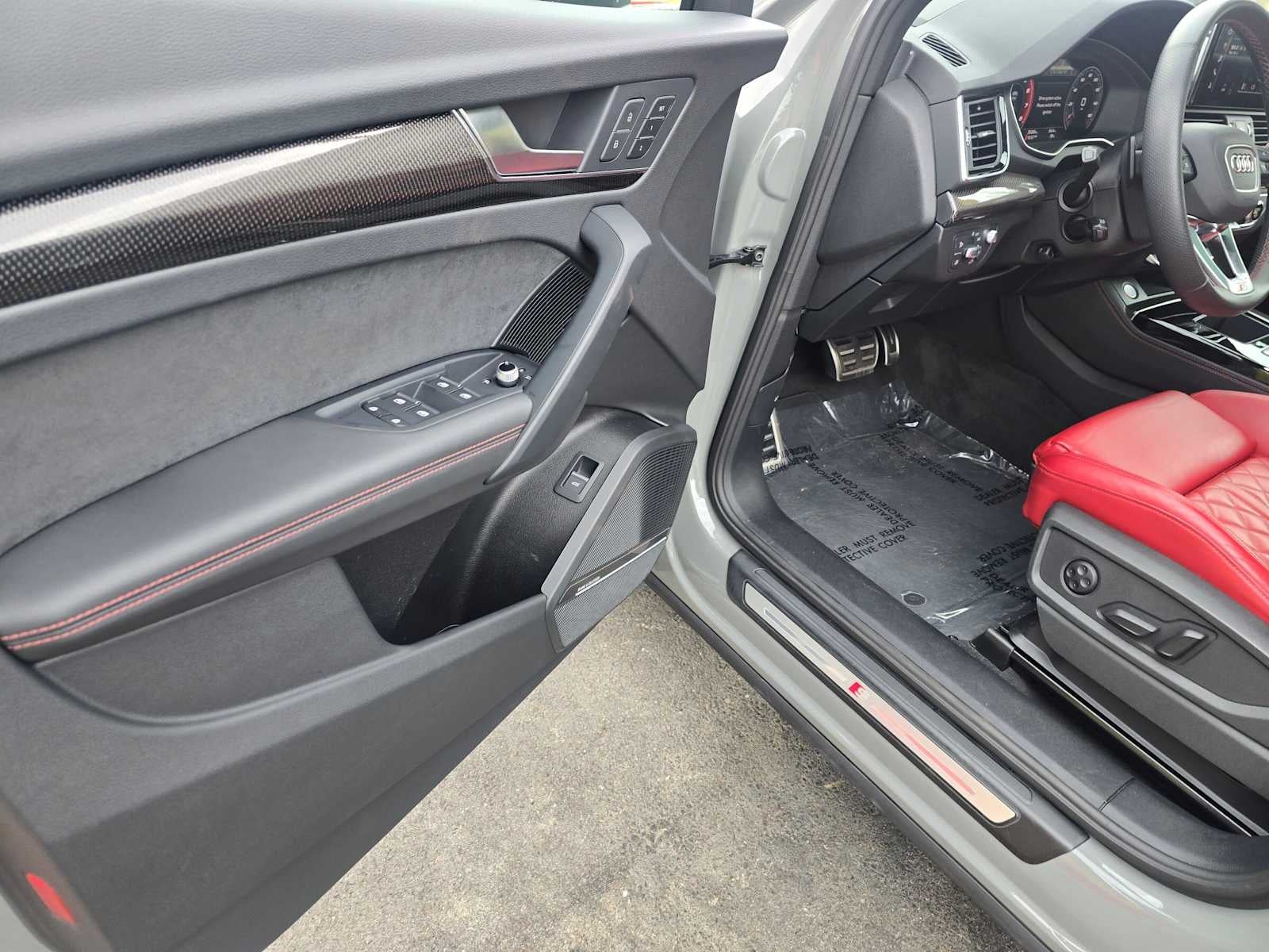 2022 Audi SQ5 Prestige