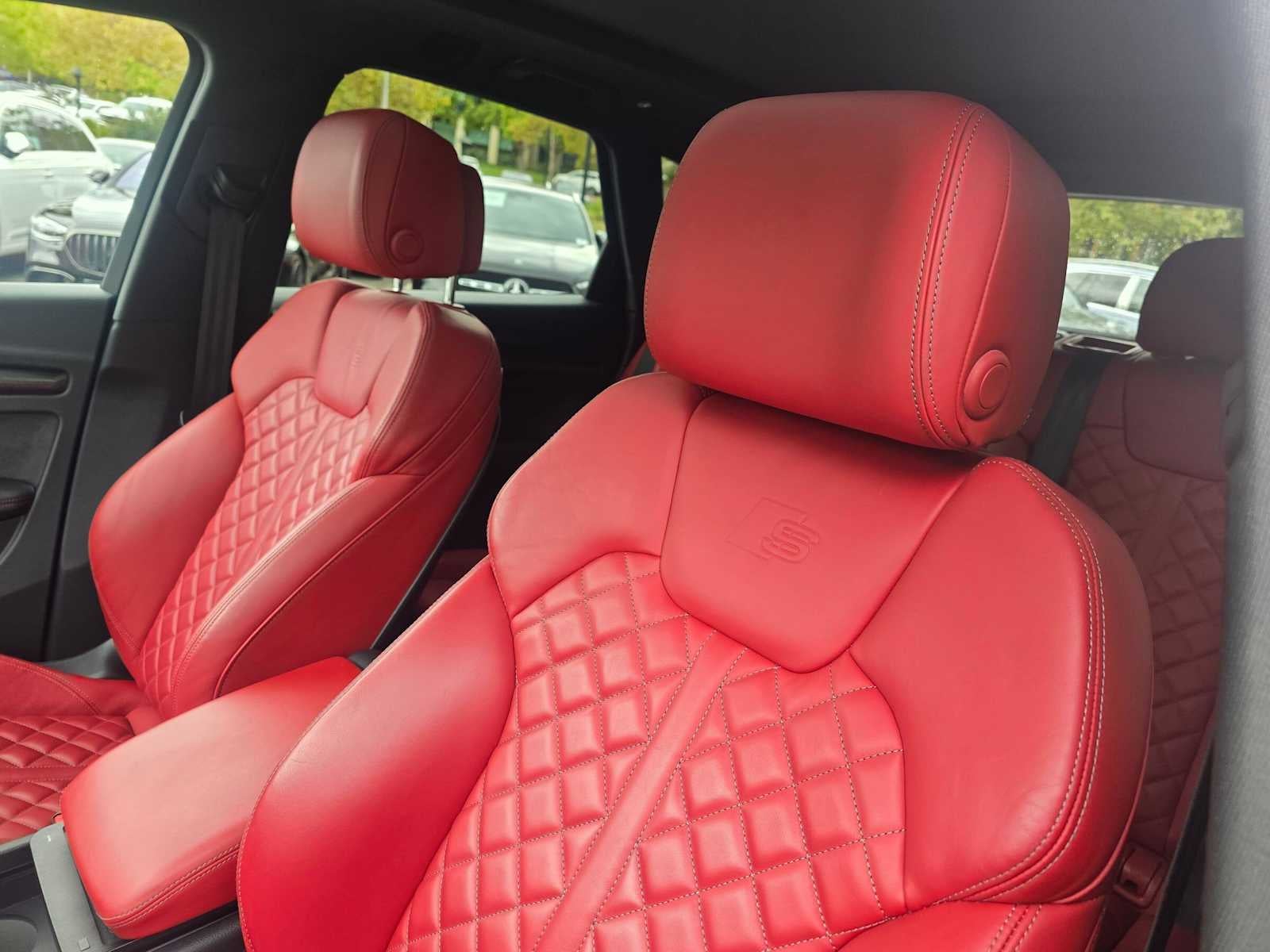 2022 Audi SQ5 Prestige