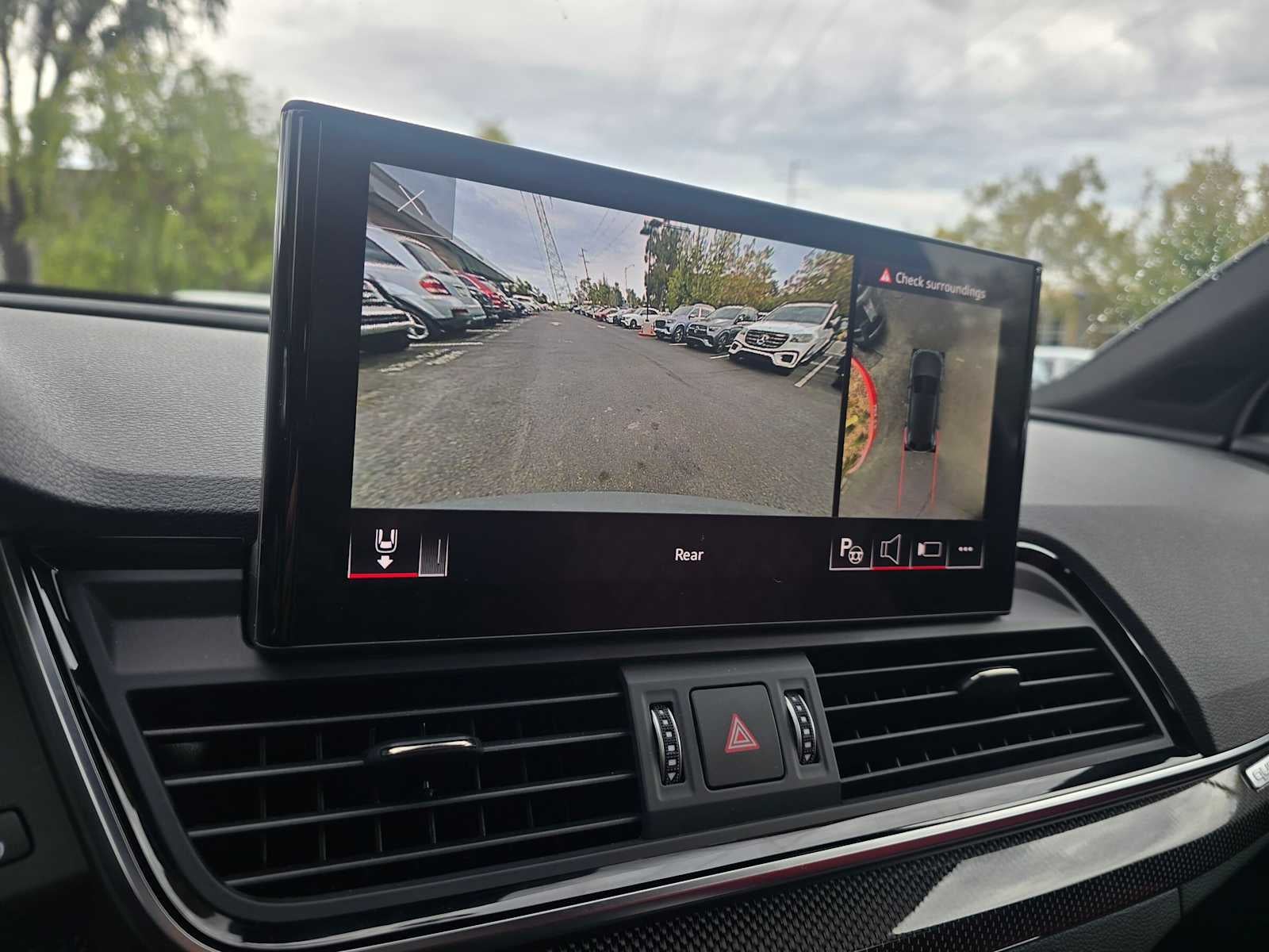 2022 Audi SQ5 Prestige