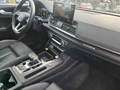 2024 Audi Q5 S line Premium Plus