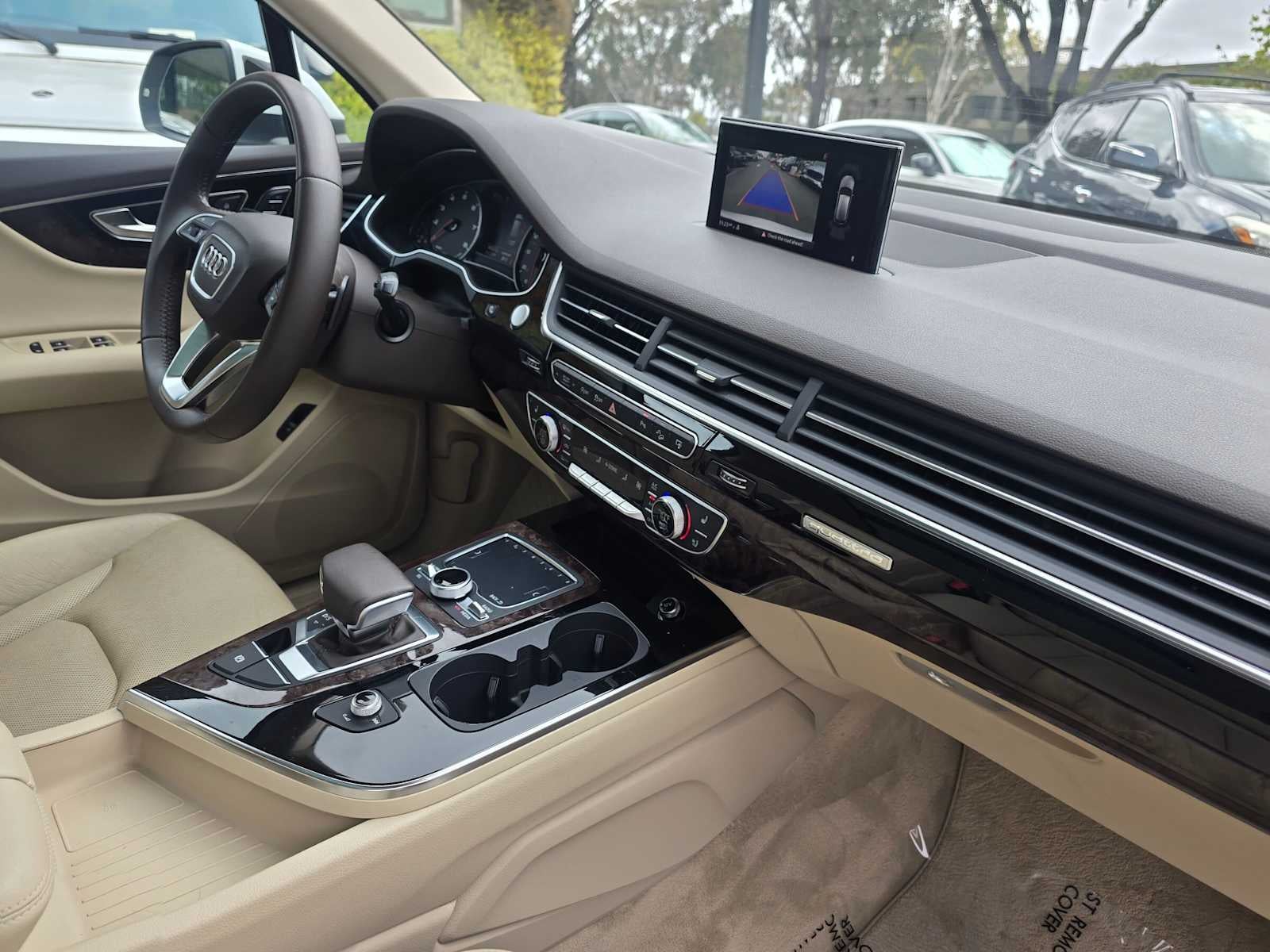 2017 Audi Q7 Premium Plus