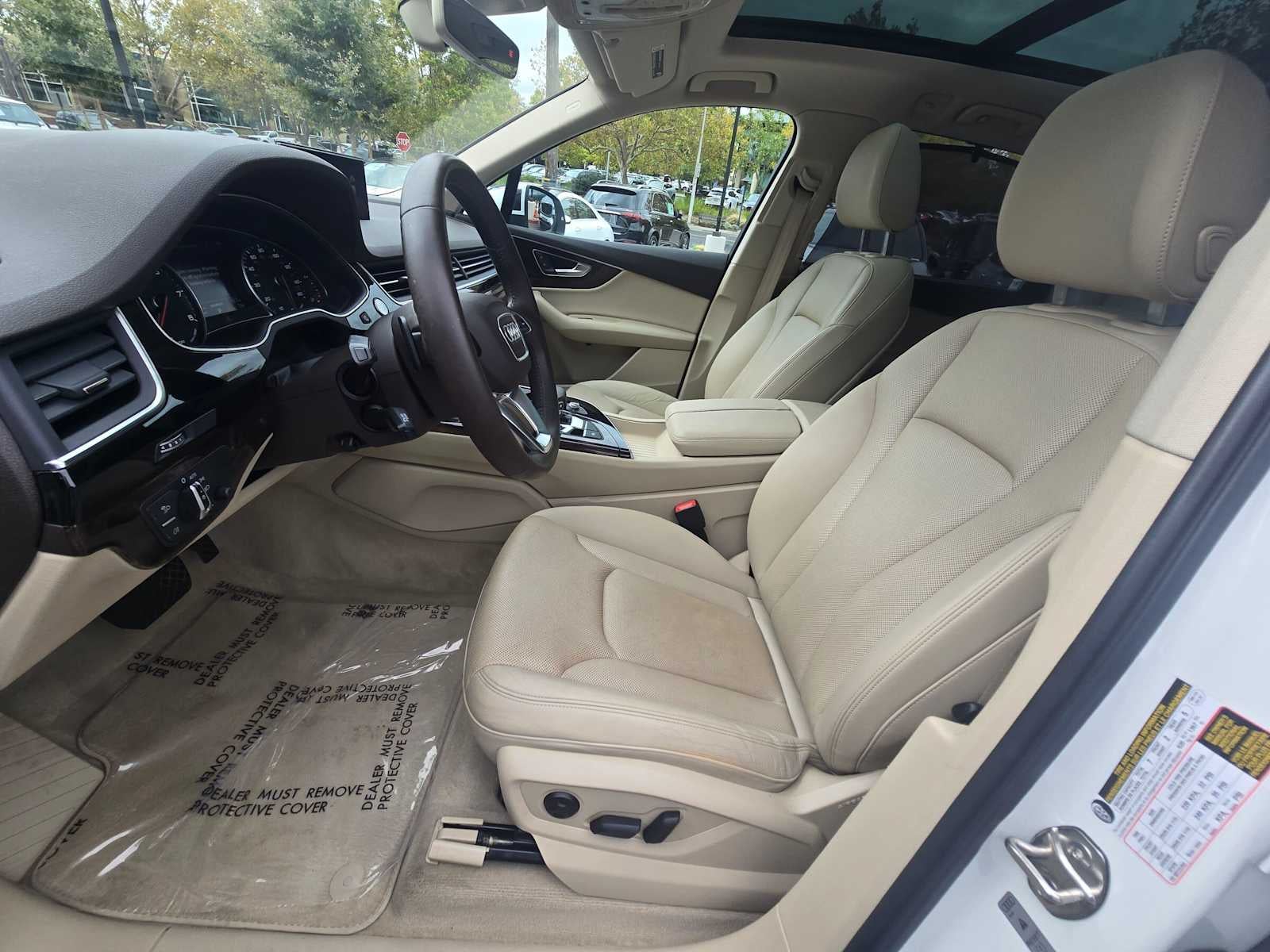 2017 Audi Q7 Premium Plus