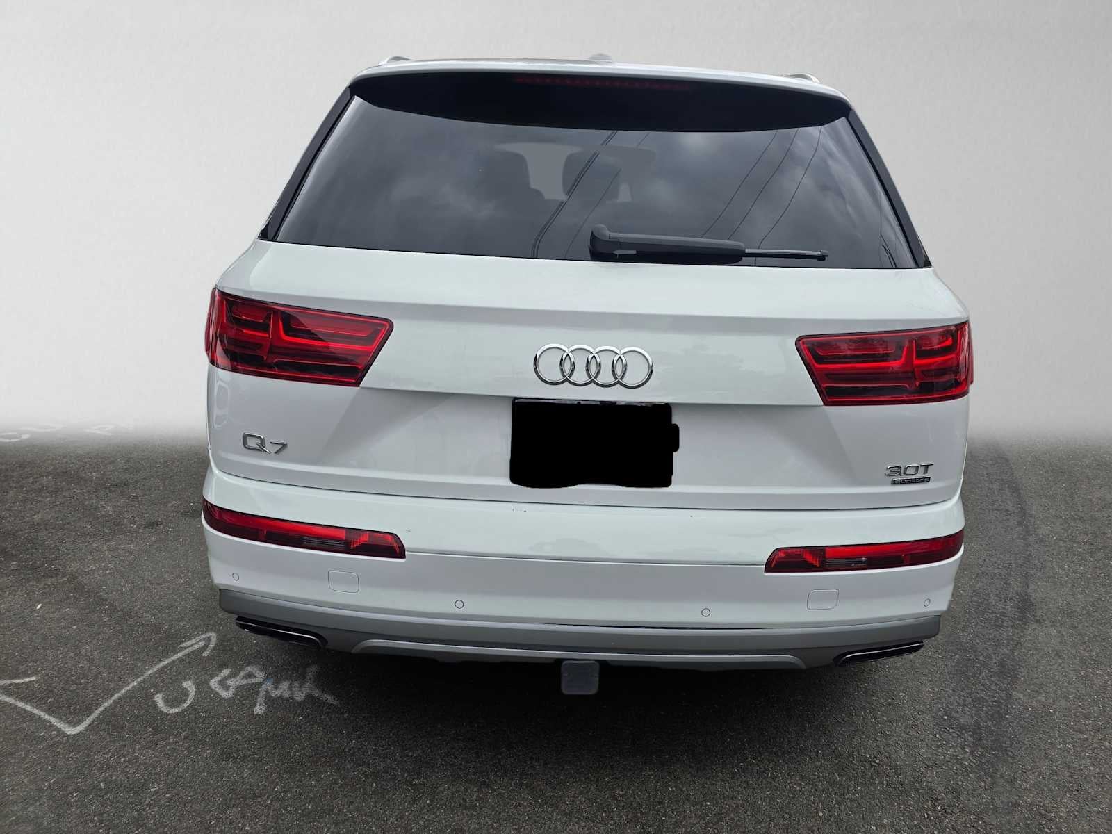 2017 Audi Q7 Premium Plus