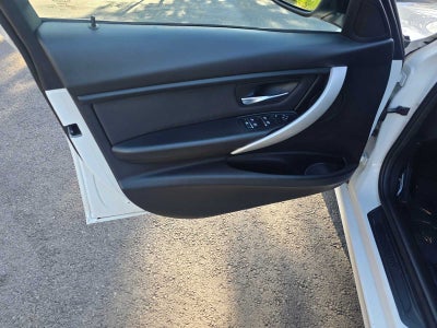 2018 BMW 3 Series 320i xDrive