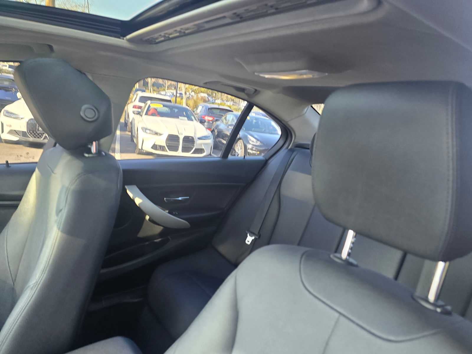 2018 BMW 3 Series 320i xDrive