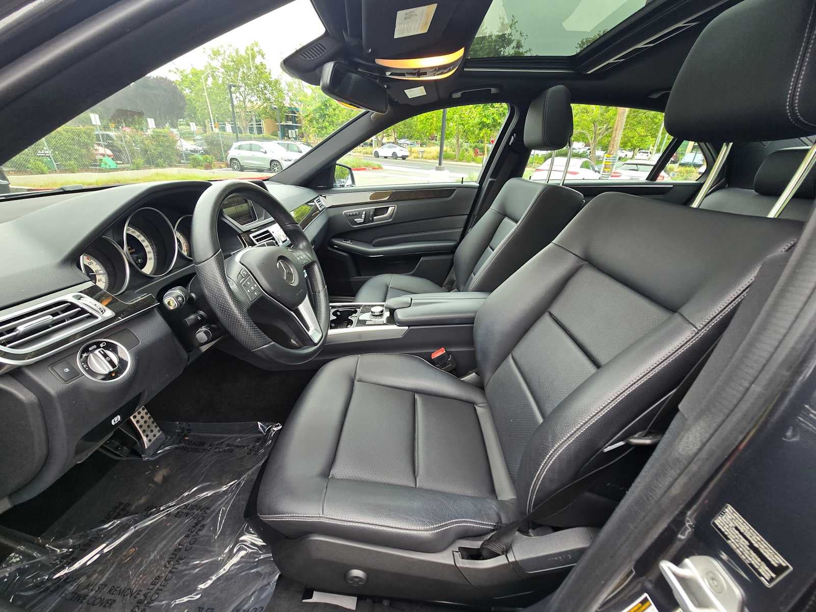 2014 Mercedes-Benz E 350 4dr Sdn RWD