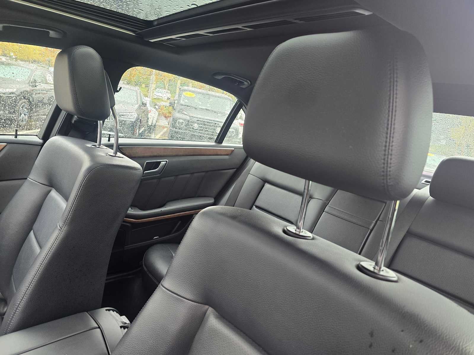 2013 Mercedes-Benz E 350 4dr Sdn RWD