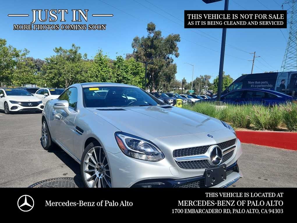 2017 Mercedes-Benz SLC 300 Roadster