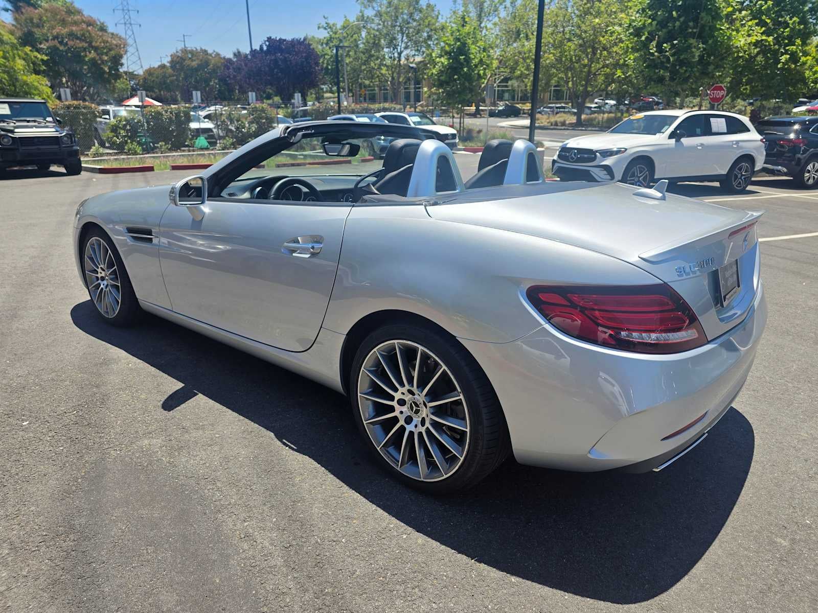 2017 Mercedes-Benz SLC 300 Roadster