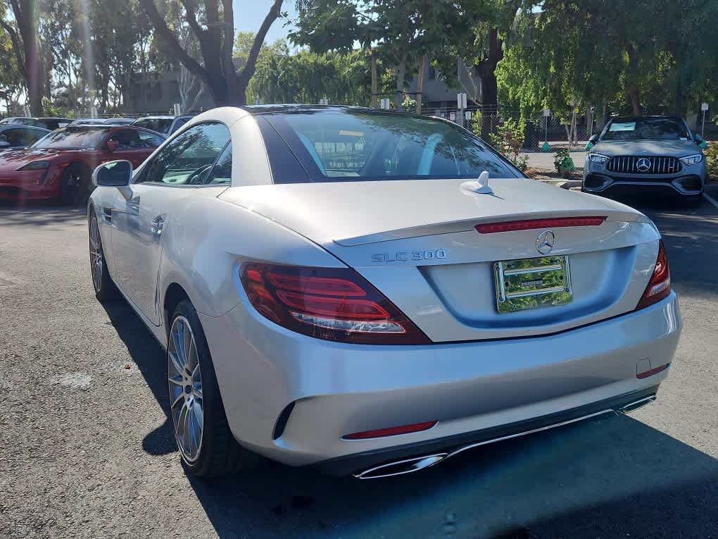 2017 Mercedes-Benz SLC 300 Roadster