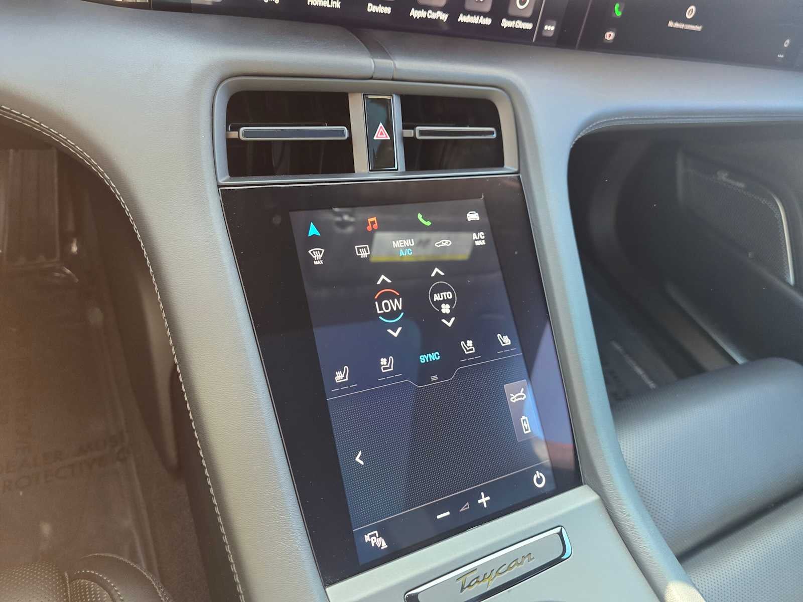 2024 Porsche Taycan Turbo