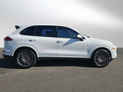 2018 Porsche Cayenne Platinum Edition