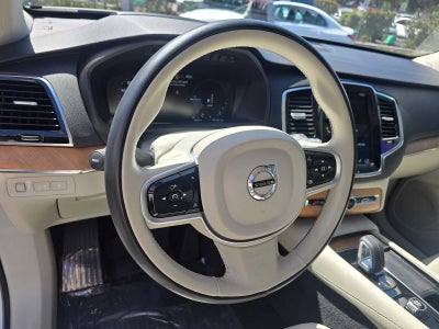 2022 Volvo XC90 Recharge Plug-In Hybrid Inscription Expression