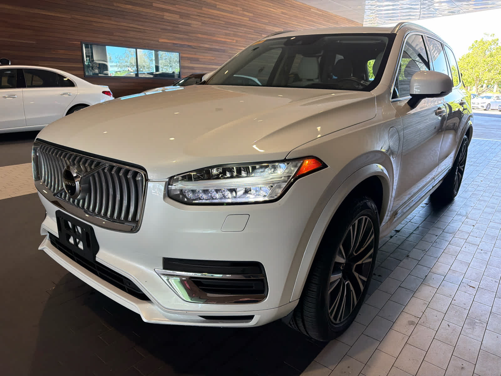 2022 Volvo XC90 Recharge Plug-In Hybrid Inscription Expression