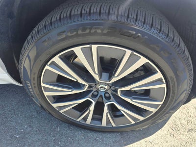 2022 Volvo XC90 Recharge Plug-In Hybrid Inscription Expression