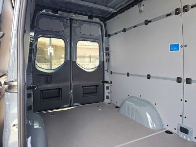 2026 Mercedes-Benz Sprinter 2500 Standard Roof I4 Diesel 144 RWD