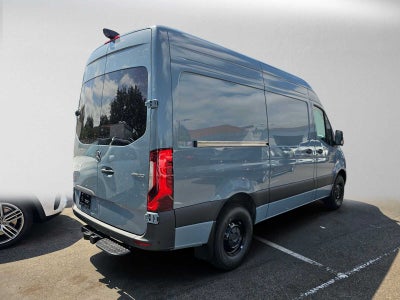 2026 Mercedes-Benz Sprinter 2500 Standard Roof I4 Diesel 144 RWD