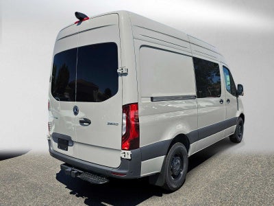 2026 Mercedes-Benz Sprinter 2500 Standard Roof I4 Diesel HO 144 RWD