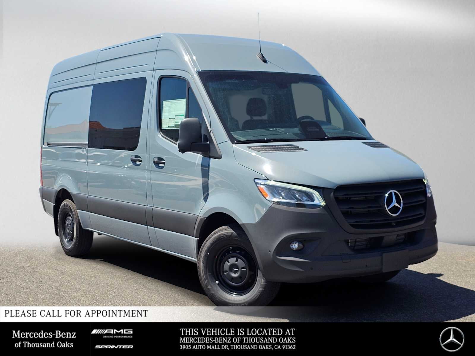 2026 Mercedes-Benz Sprinter 2500 Standard Roof I4 Diesel HO 144 RWD