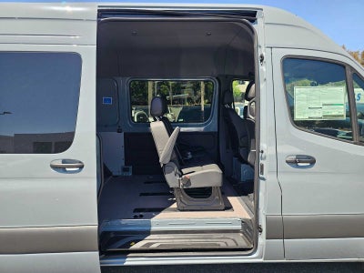 2026 Mercedes-Benz Sprinter 2500 Standard Roof I4 Diesel HO 144 RWD