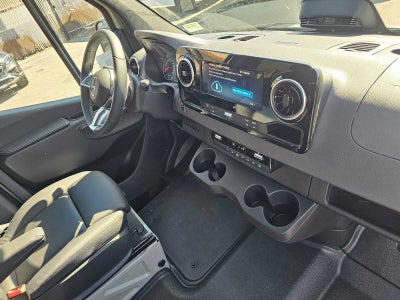 2026 Mercedes-Benz Sprinter 2500 Standard Roof I4 Diesel HO 144" RWD