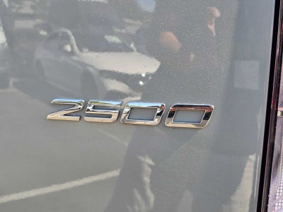 2026 Mercedes-Benz Sprinter Crew 2500 Standard Roof I4 Diesel HO 144 RWD