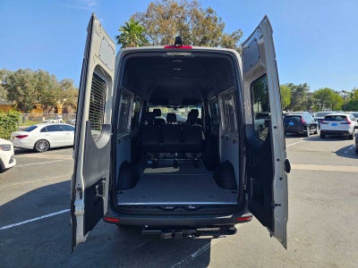 2026 Mercedes-Benz Sprinter Crew 2500 Standard Roof I4 Diesel HO 144 RWD