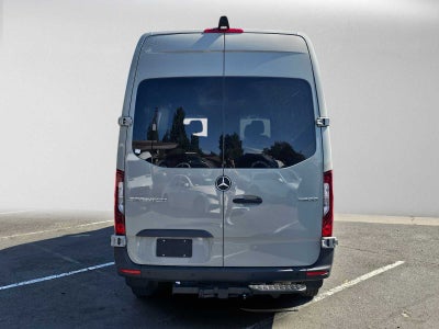 2026 Mercedes-Benz Sprinter Crew 2500 Standard Roof I4 Diesel HO 144 RWD